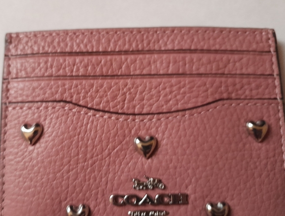New Coach ID Card Case With Heart Rivets NWT 🩷 🩷 - Picture 7 of 10